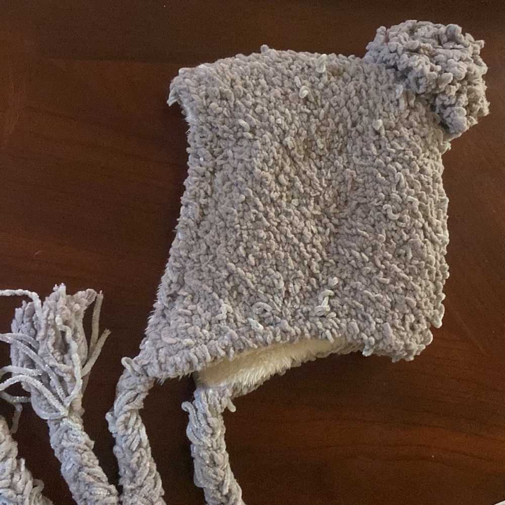 BRAND NEW, Never worn hat! - Picture 2 of 3